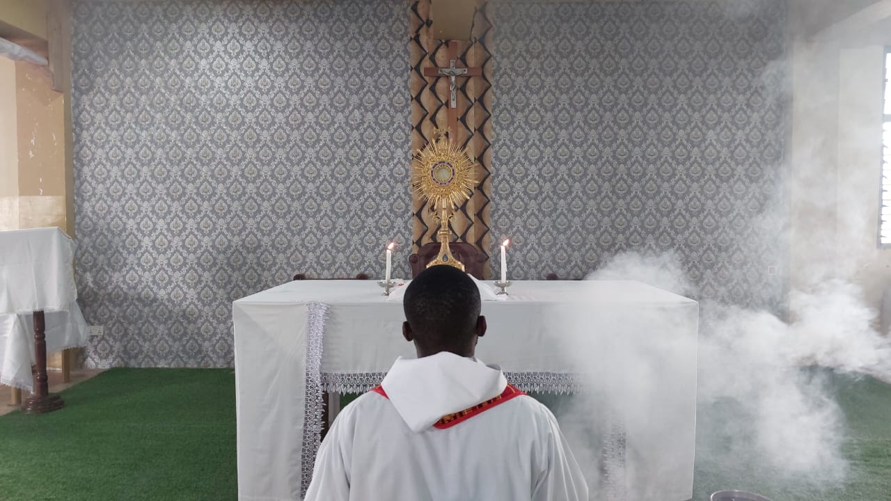 Prayer & Eucharistic adoration